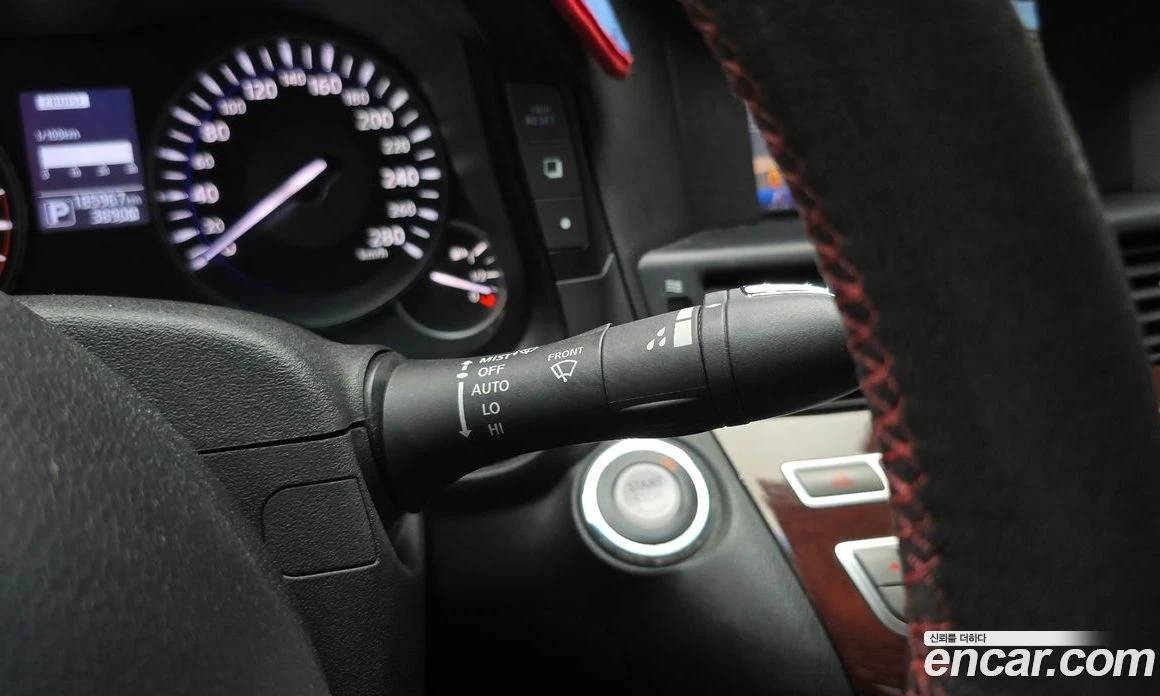 Infiniti Q70 3.7 Style, снимка 16 - Автомобили и джипове - 56123100