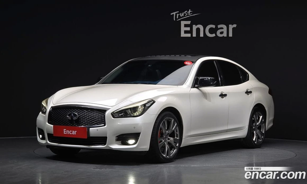 Infiniti Q70 3.7 Style