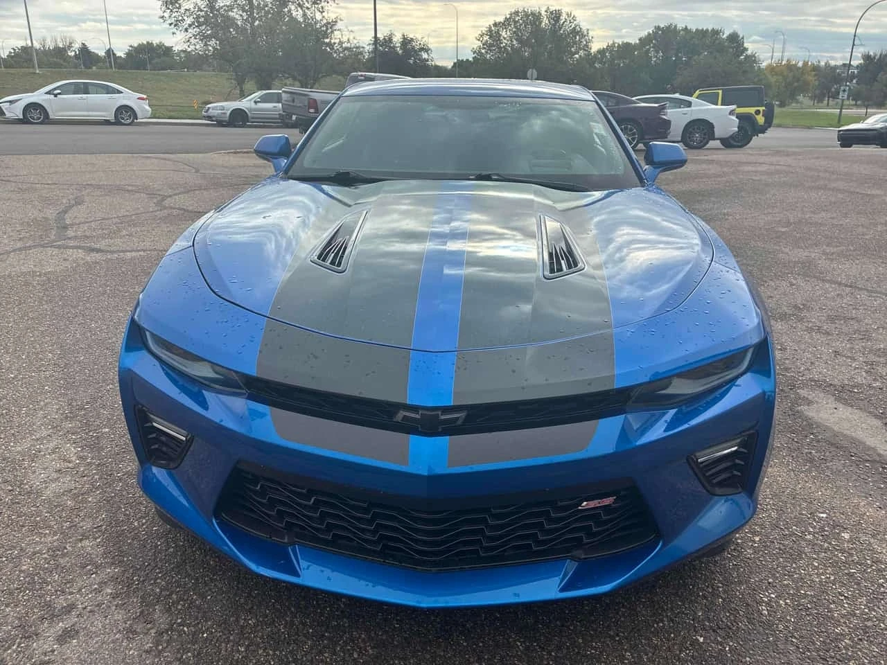 Chevrolet Camaro 2SS | CARFAX | АВТОФИНАНСИРАНЕ, снимка 2 - Автомобили и джипове - 56184067