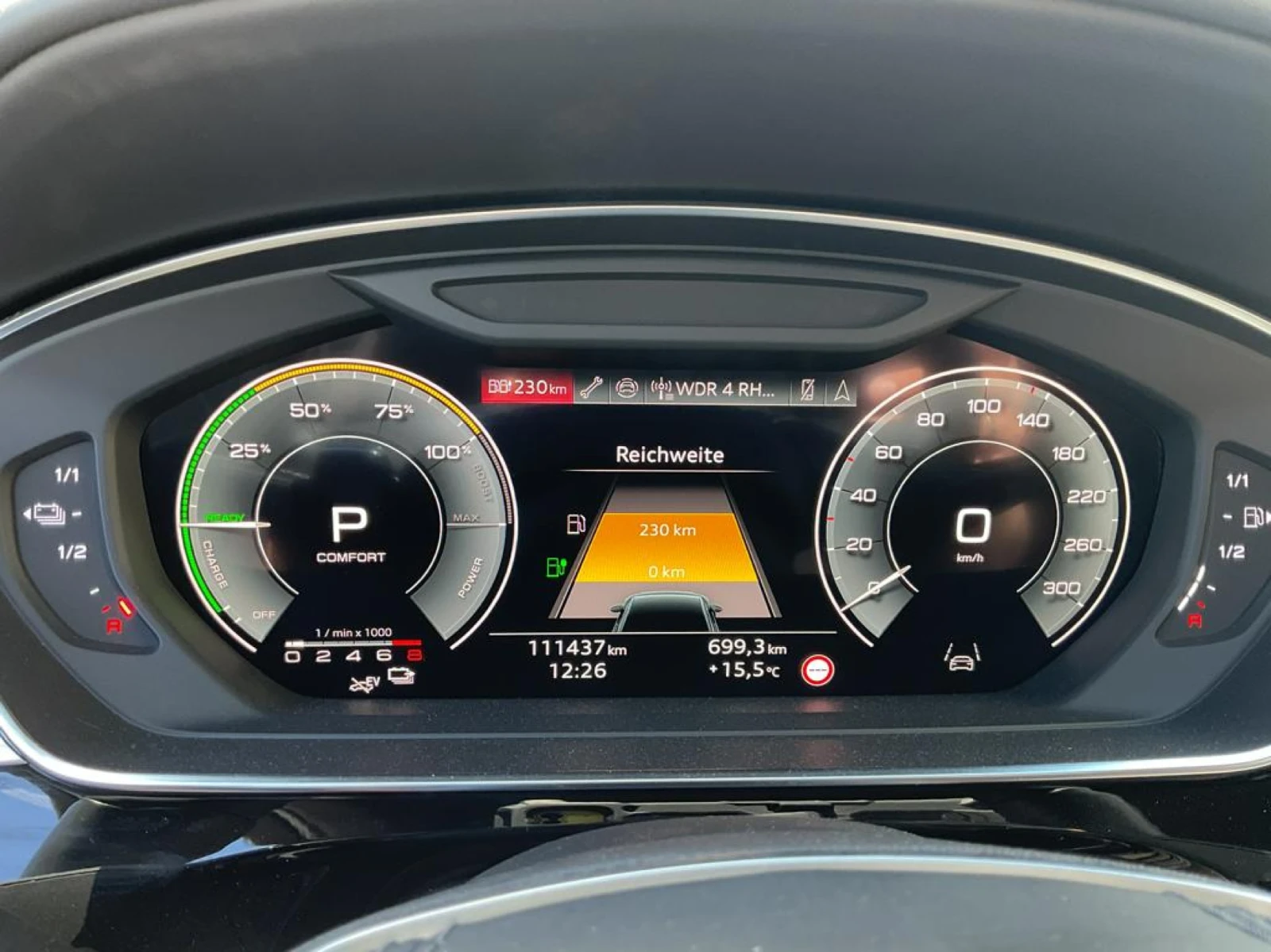 Audi A8 Long 60 TFSIe Quattro Pano Leather LED, снимка 9 - Автомобили и джипове - 56197440