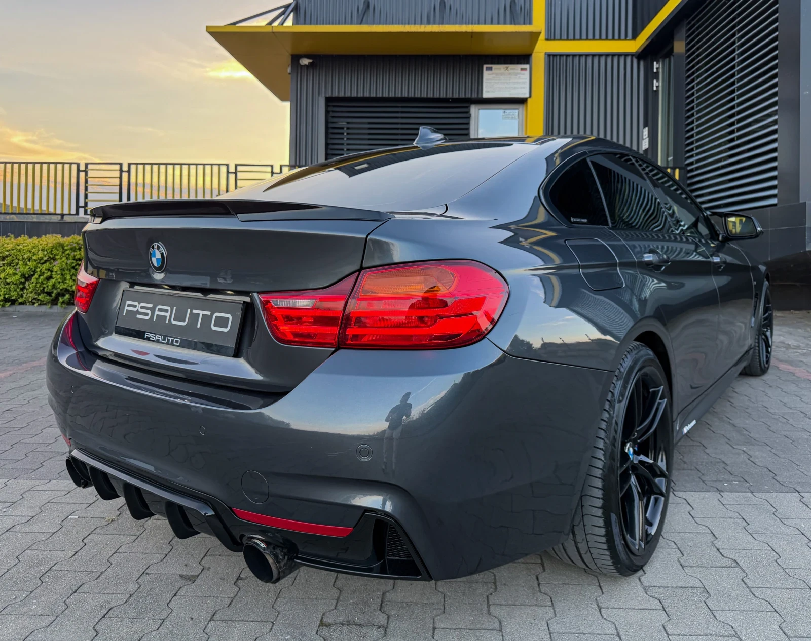BMW 435 M-Performance / CarPlay / М Спирачки, снимка 7 - Автомобили и джипове - 56454319