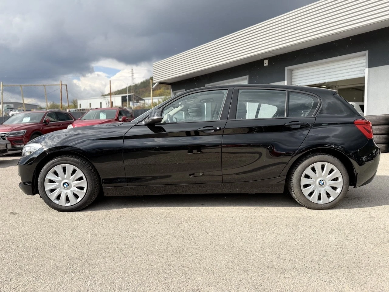 BMW 116 i FACELIFT, снимка 8 - Автомобили и джипове - 56534093