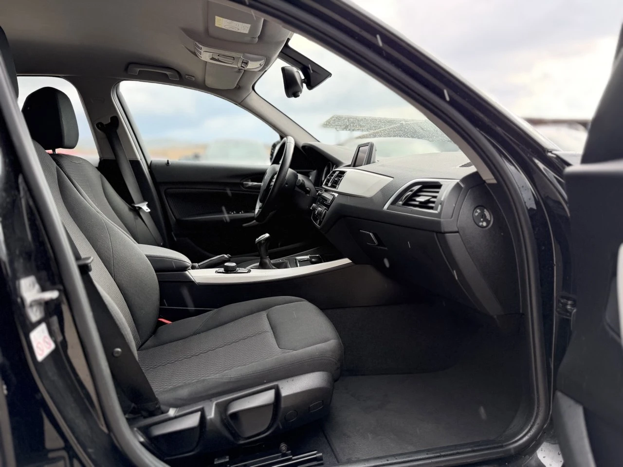 BMW 116 i FACELIFT, снимка 13 - Автомобили и джипове - 56534093