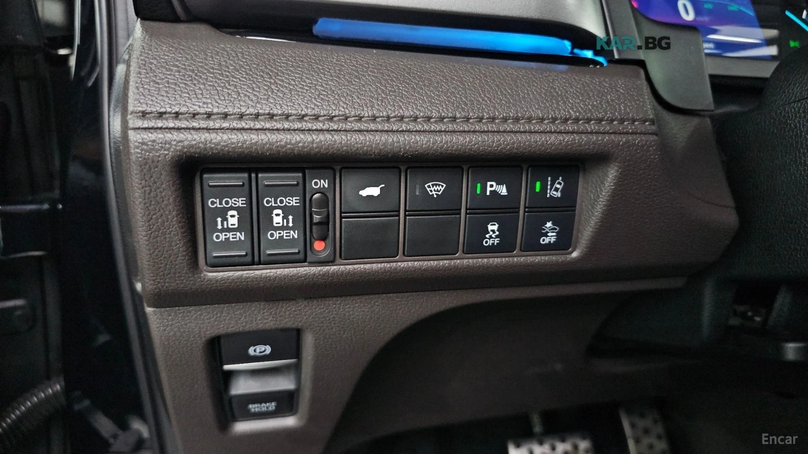 Honda Odyssey * * Distronic* * Camera* * Keyless* * Lane assist*, снимка 17 - Автомобили и джипове - 56702282