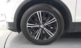 VW Tiguan ПОДГРЕВИ * ПАНО * KEYLESS * АВТОКРЕДИТ , снимка 6