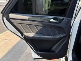 Mercedes-Benz GLE 63 S AMG * CARFAX * ОПЦИЯ ЗА ФИНАНСИРАНЕ, снимка 12