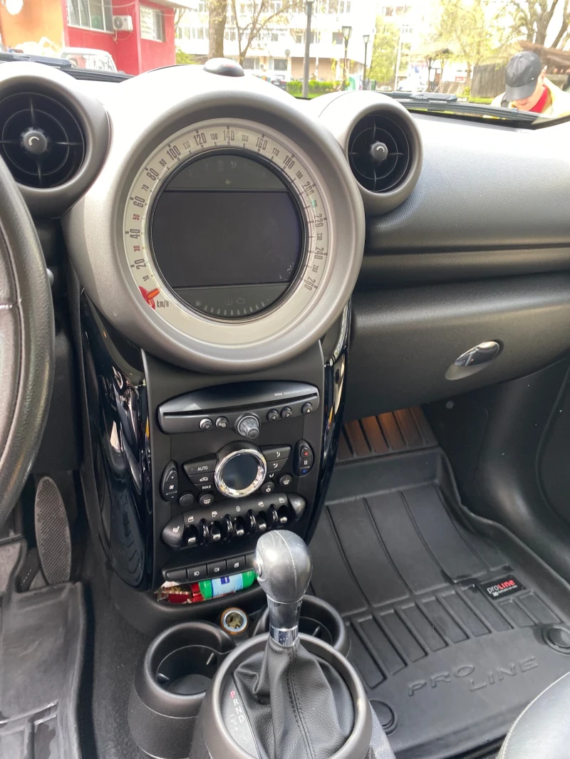 Mini Countryman 2.0D, снимка 16 - Автомобили и джипове - 48833933