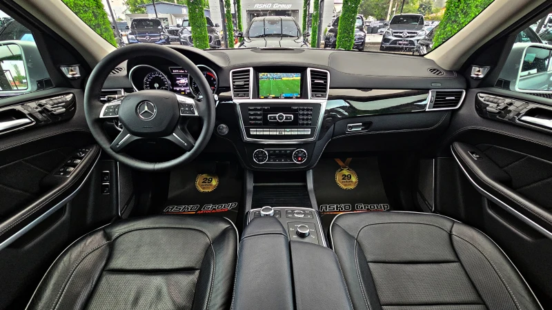 Mercedes-Benz GL 350 AMG/TVx3/DISTR/МАСАЖ/ВАКУУМ/B&O/ОБДУХ/360САМ/LIZIN, снимка 8 - Автомобили и джипове - 51687164