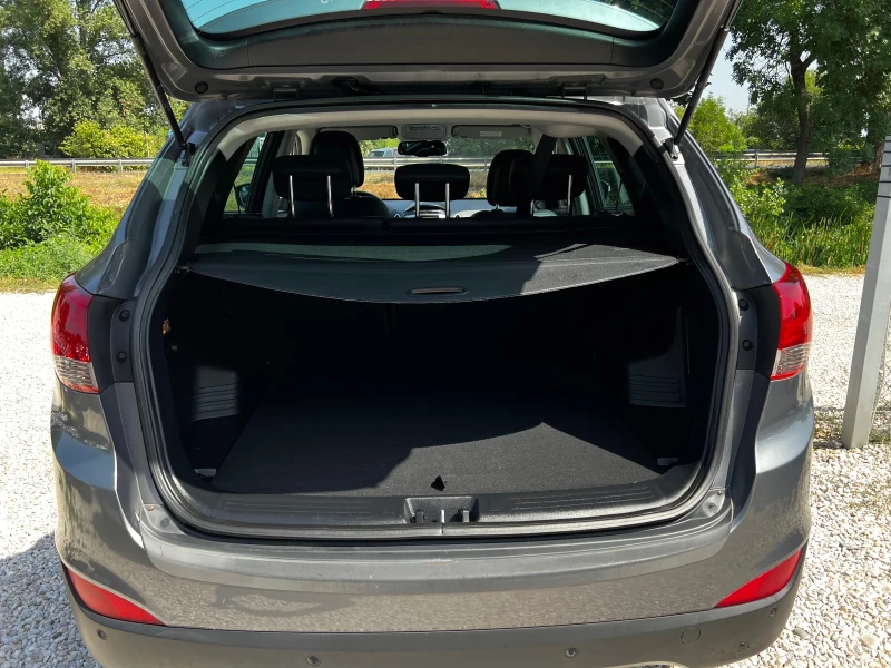 Hyundai IX35 2.0i 4x4 168000km AUTOMATIC, снимка 14 - Автомобили и джипове - 52164966