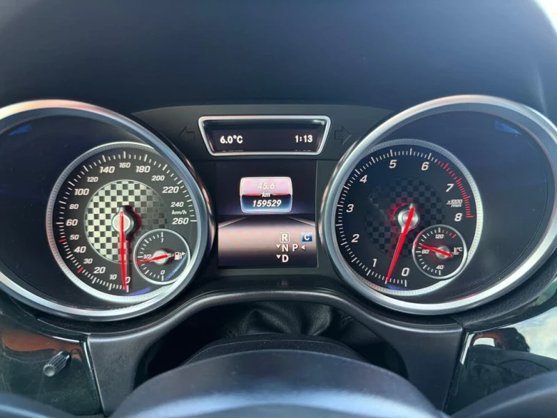 Mercedes-Benz GLE 43 AMG TWINTURBO* 9G* NIGHT PACK* HARMAN* KEYLESS* PANORA, снимка 8 - Автомобили и джипове - 52501634