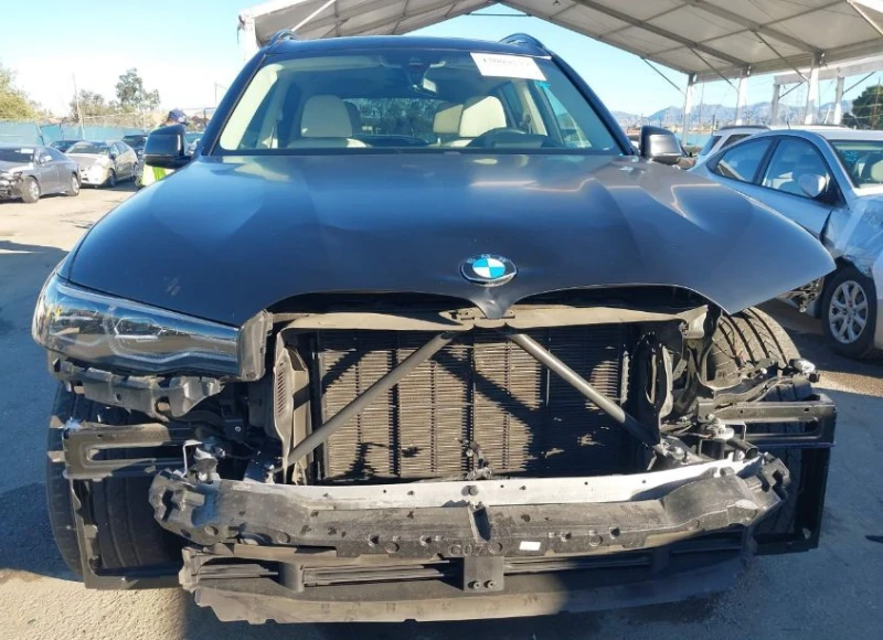 BMW X7, снимка 6 - Автомобили и джипове - 53045489