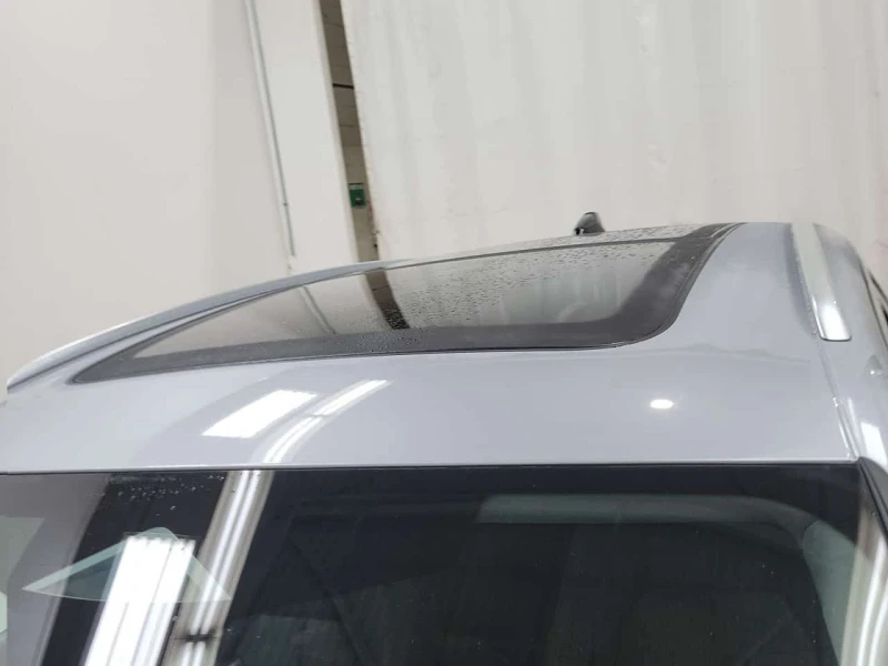 Audi Q5 * PREMIUM * CARFAX * ДИСТРОНИК* , снимка 9 - Автомобили и джипове - 53557344