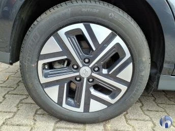 Hyundai Kona 64kWh_Face__41_SoH_100%___ | Mobile.bg   11