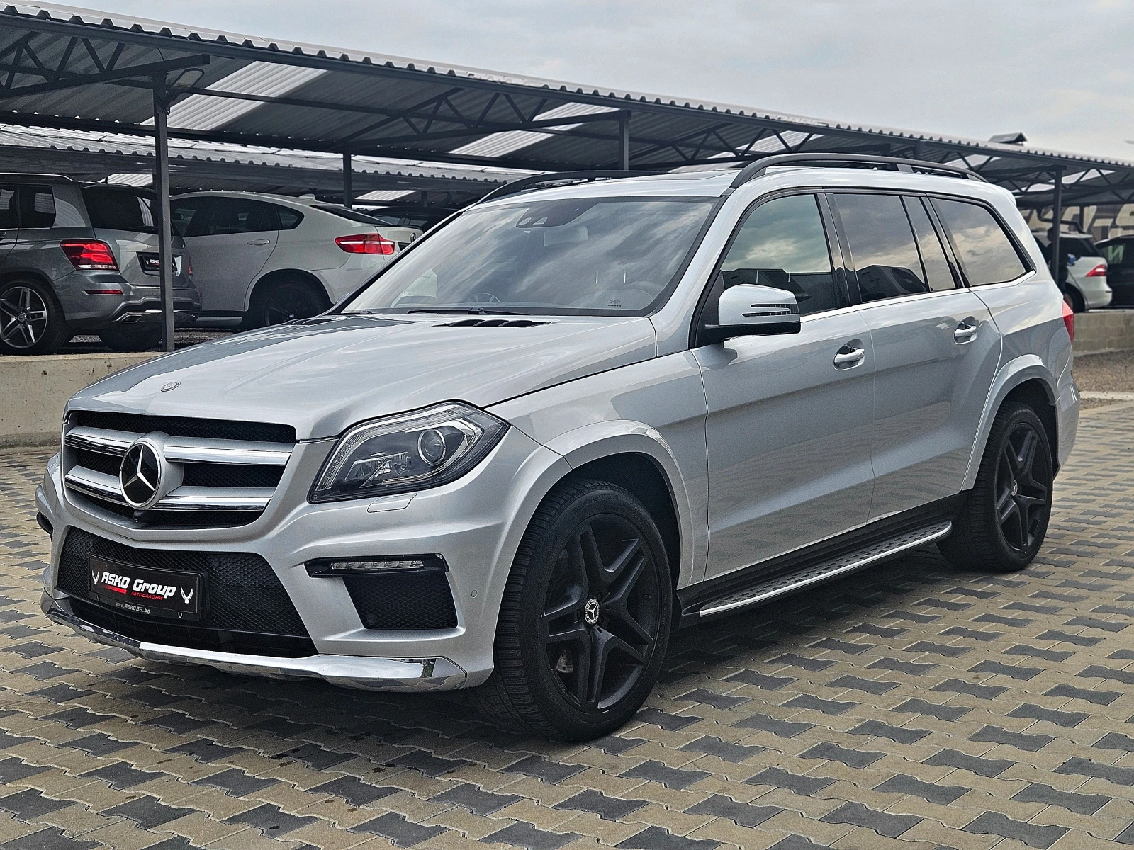 Mercedes-Benz GL 350 AMG/TVx3/DISTR/МАСАЖ/ВАКУУМ/B&O/ОБДУХ/360САМ/LIZIN, снимка 1