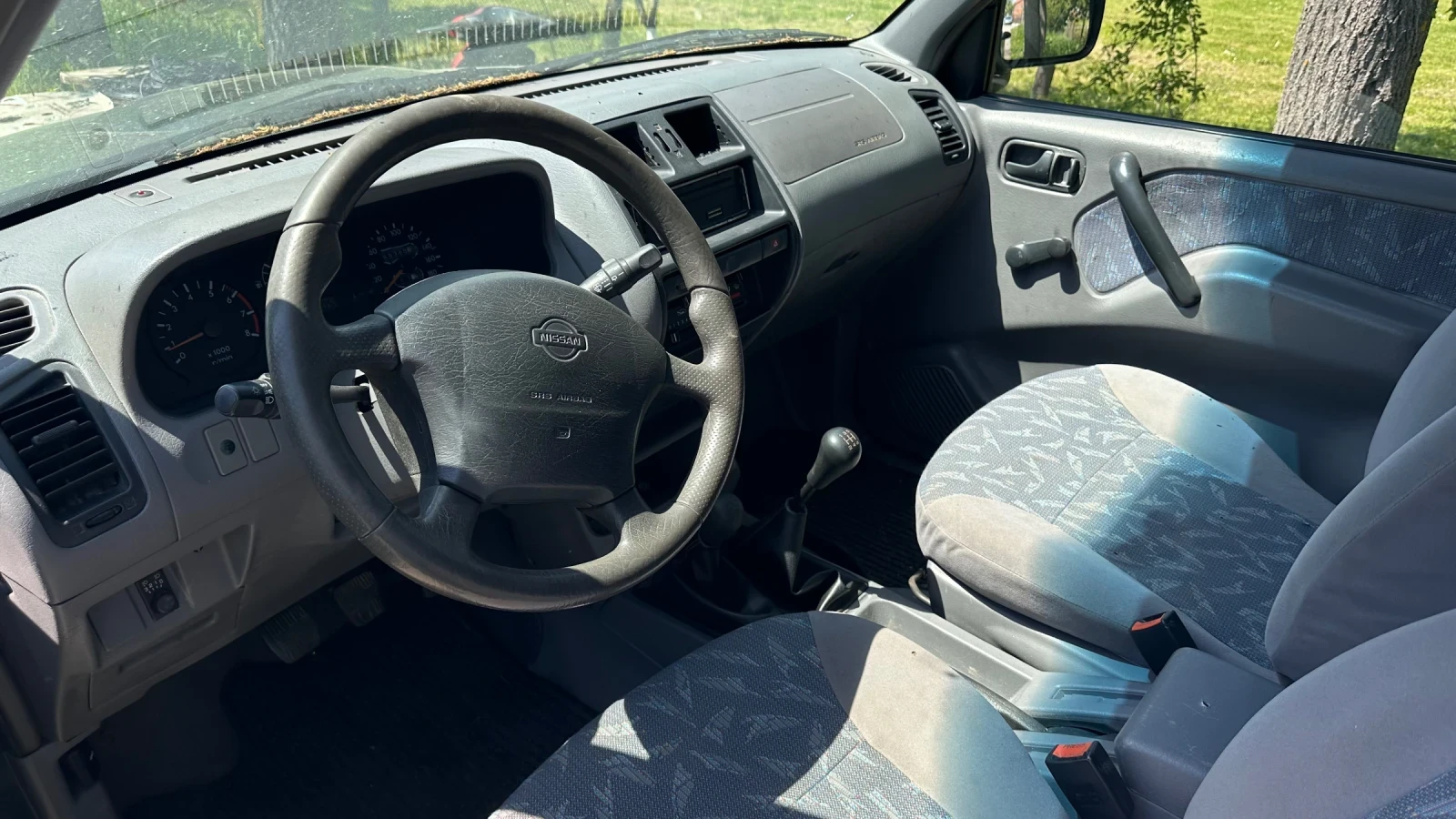 Nissan Terrano 2.4i - изображение 9