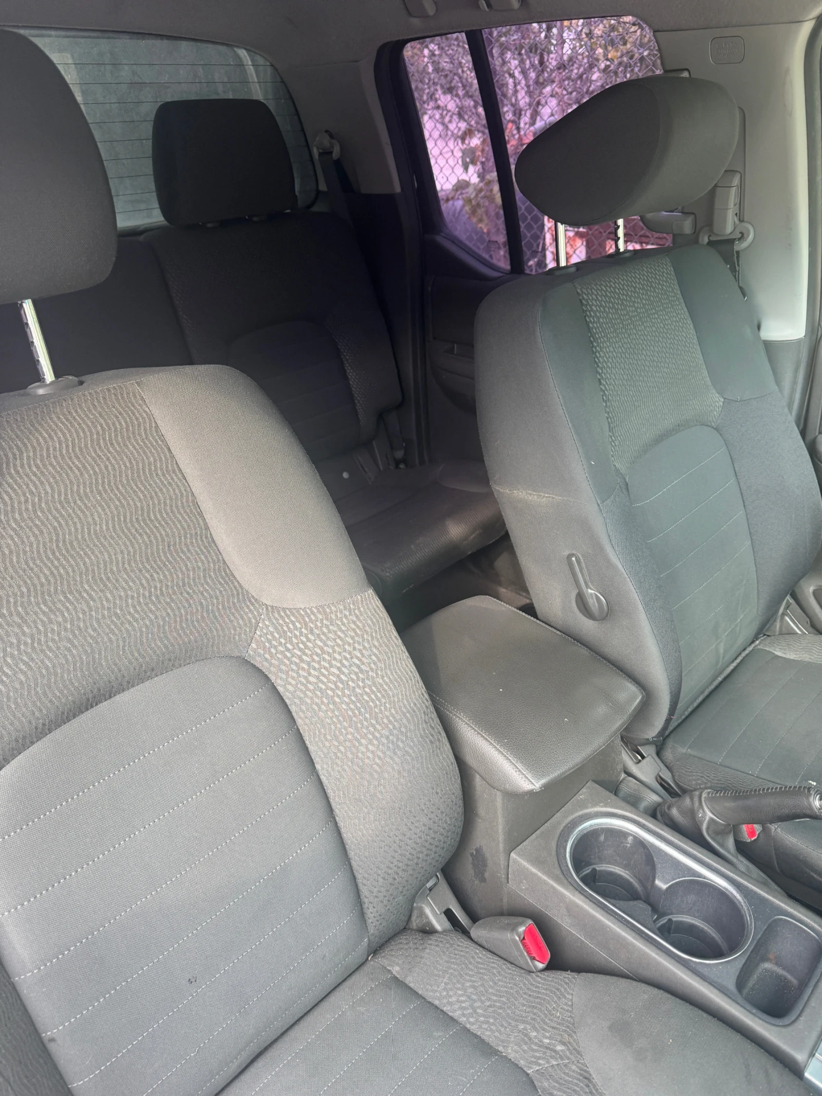 Nissan Navara 2.5 DiZEL - изображение 8