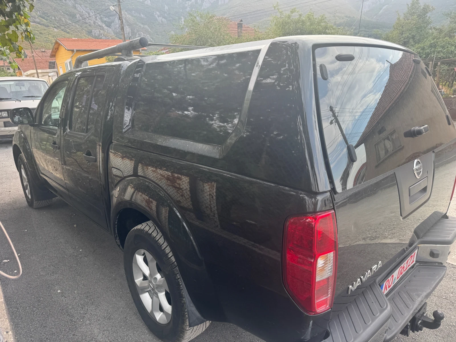 Nissan Navara 2.5 DiZEL - изображение 2