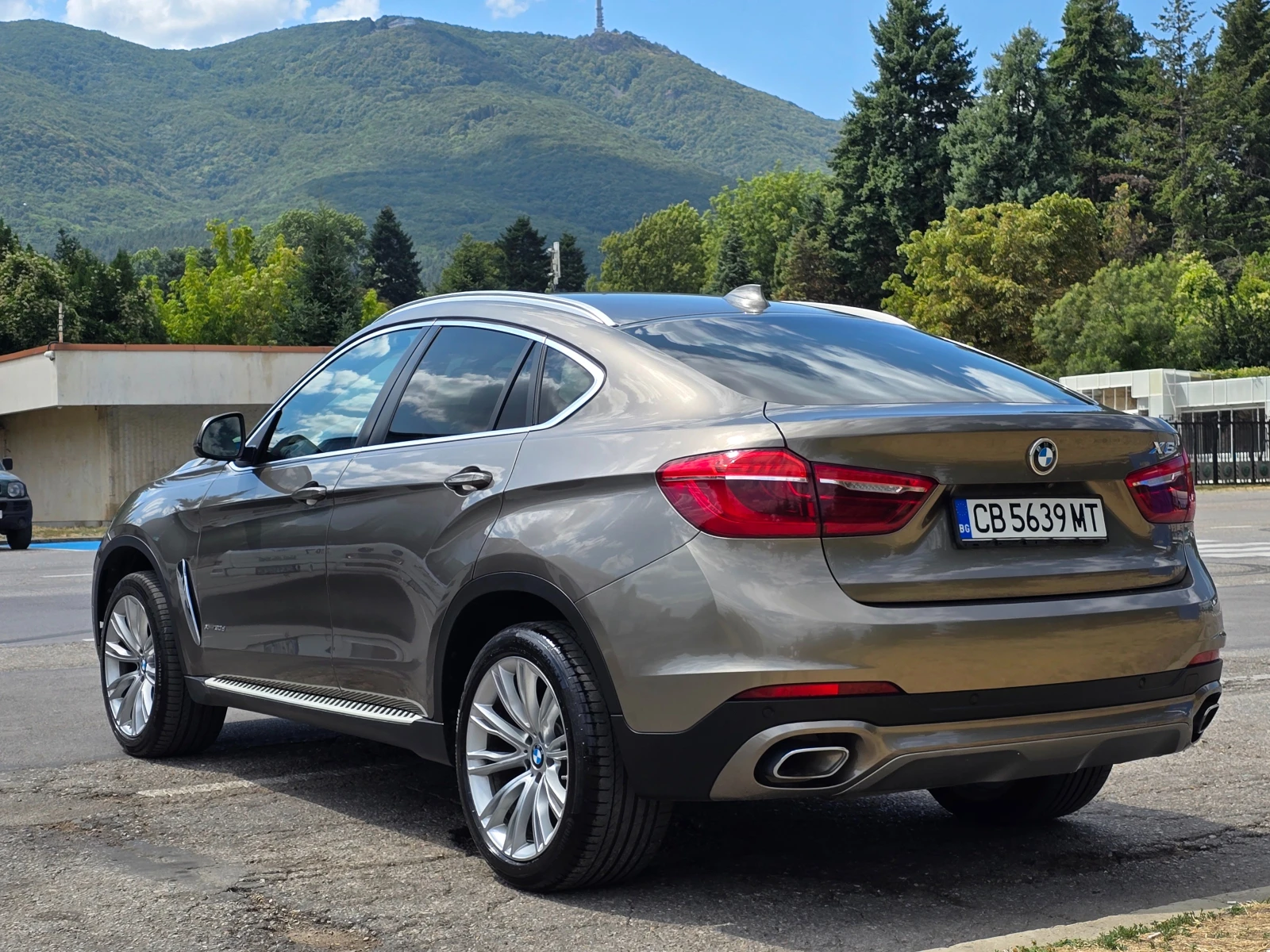 BMW X6 30d XDrive * Soft Close* 360 CAMERA*  - изображение 6