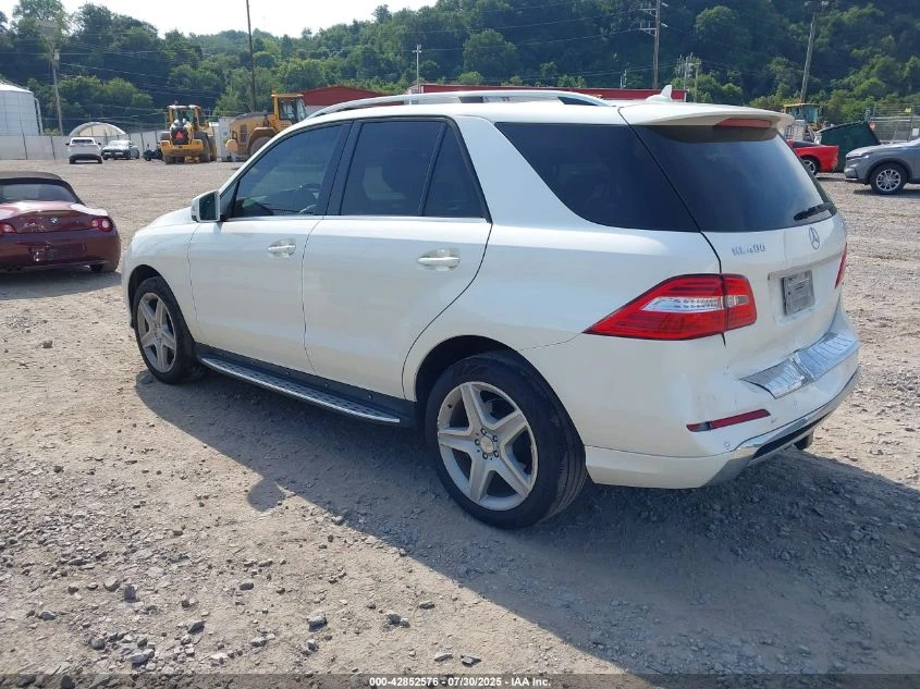 Mercedes-Benz ML 400 4MATIC* Harman/Kardon* подгрев* обдухване* панорам - изображение 4