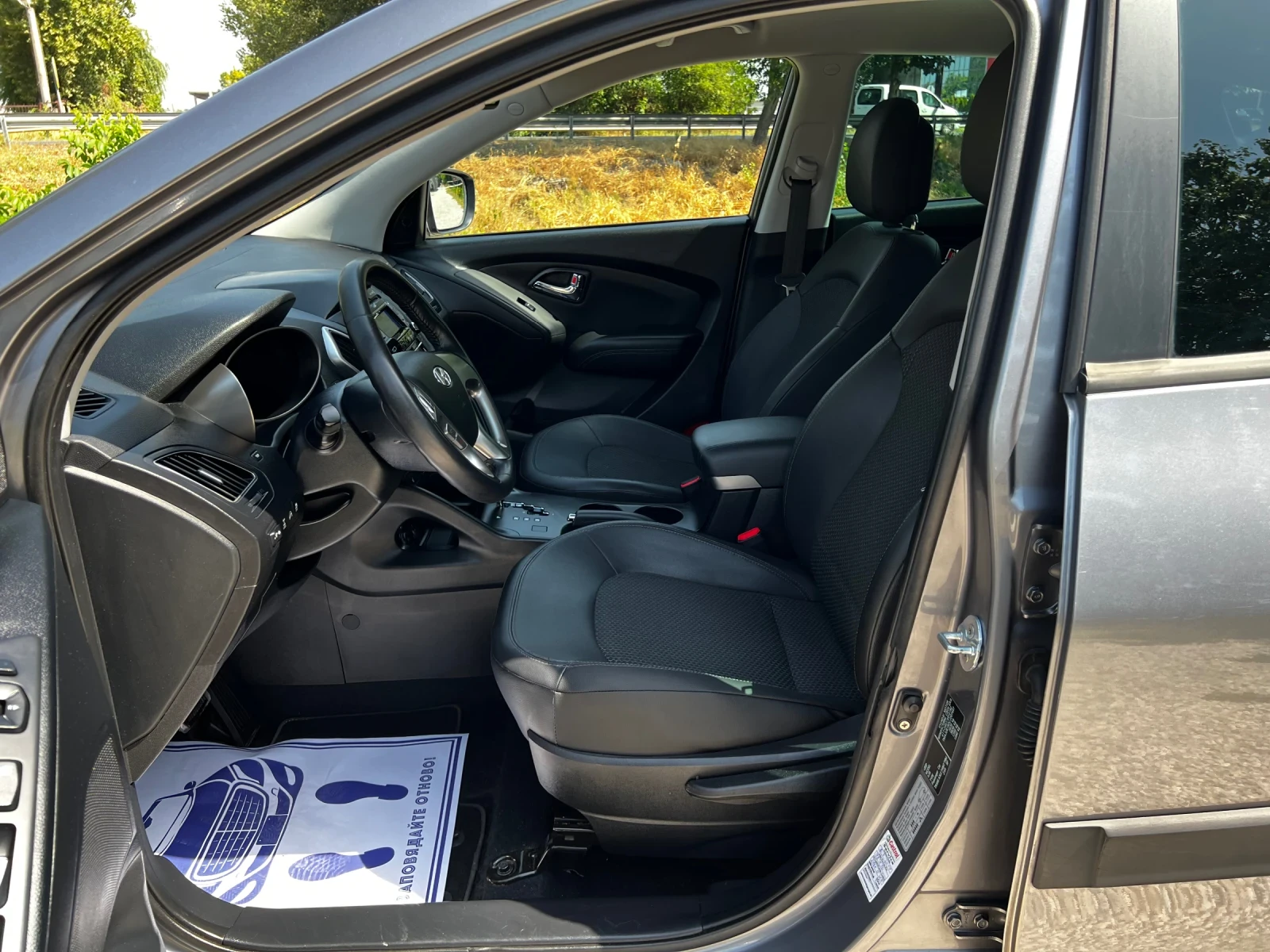 Hyundai IX35 2.0i 4x4 168000km AUTOMATIC - изображение 10