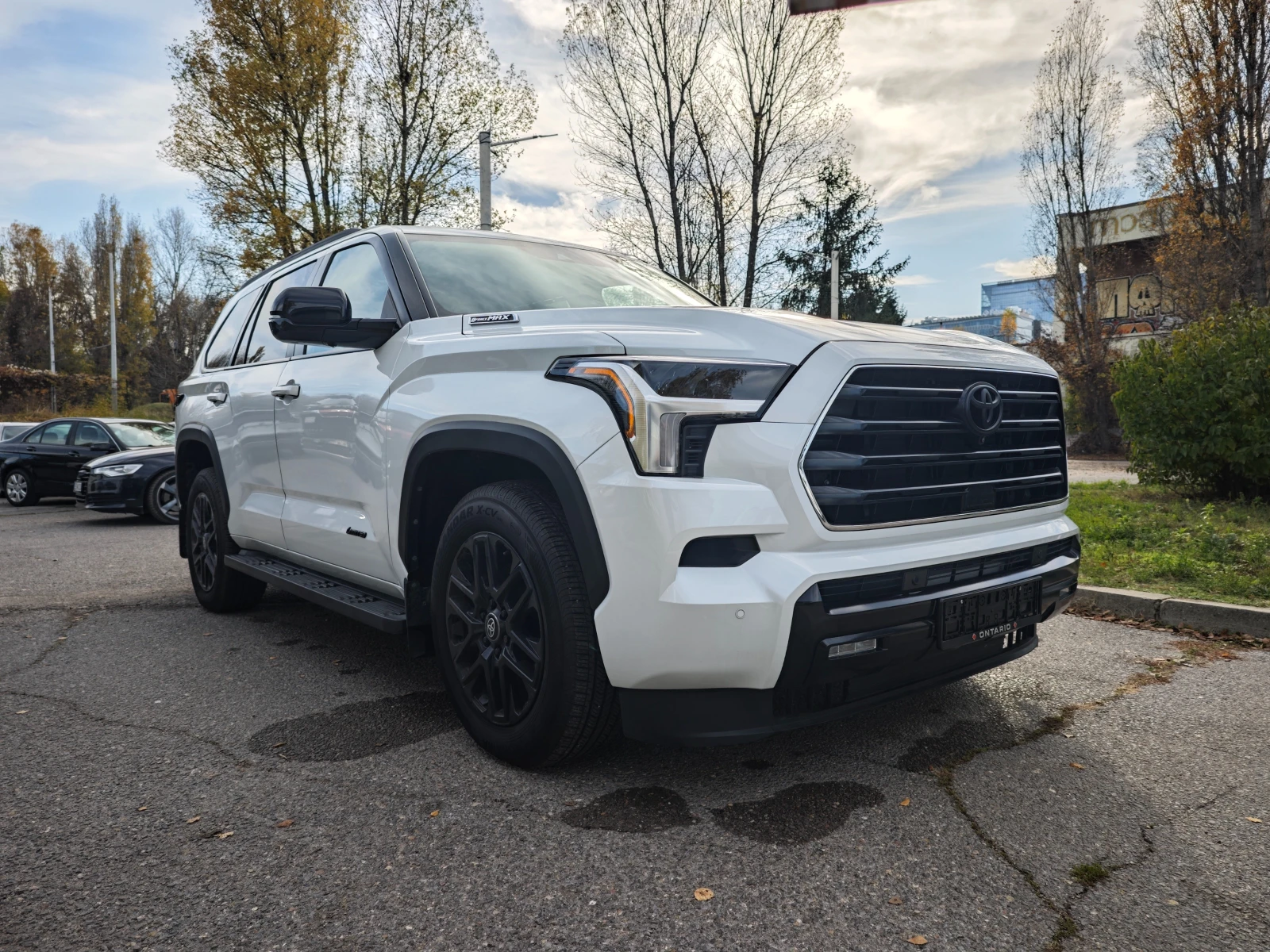 Toyota Sequoia 4WD i-FORCE MAX Limited | Mobile.bg � ����������� 2