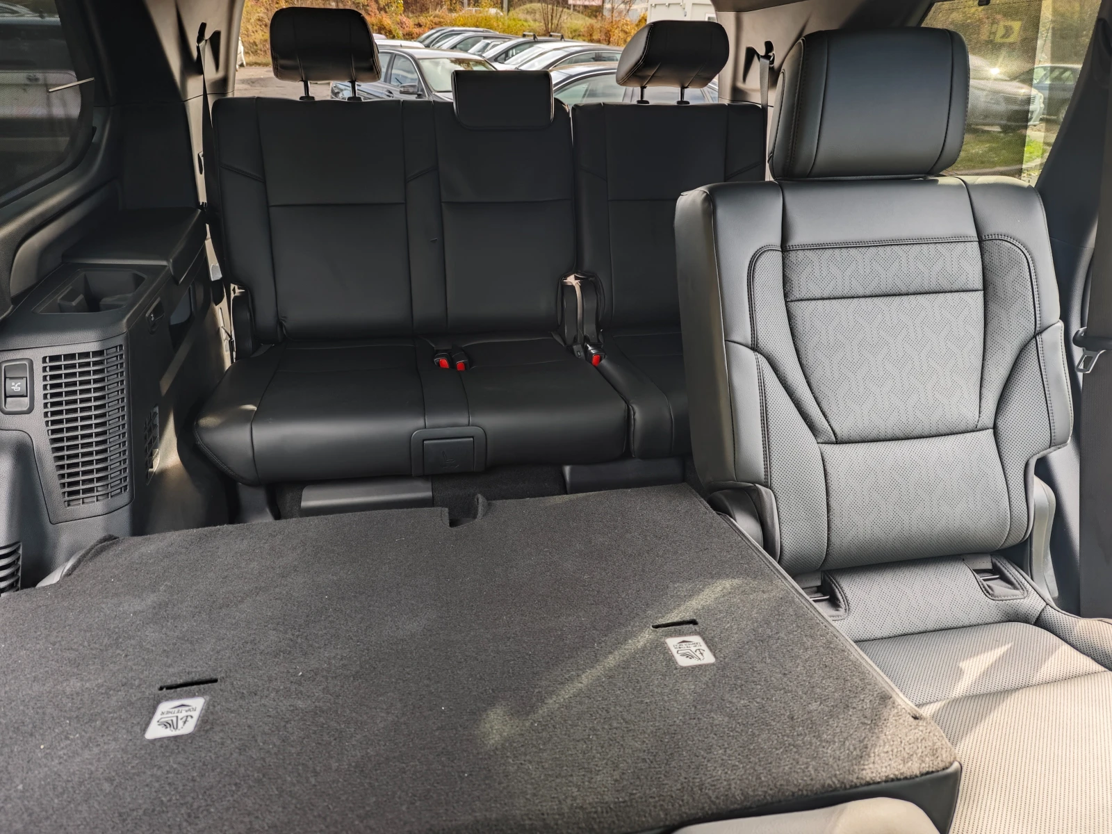 Toyota Sequoia 4WD i-FORCE MAX Limited | Mobile.bg � ����������� 12