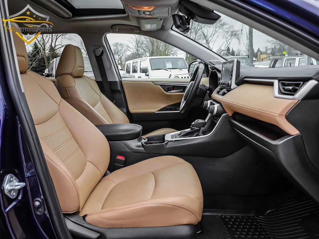 Toyota Rav4 * LIMITED* AWD* BUY* NOW* , снимка 14 - Автомобили и джипове - 54067952