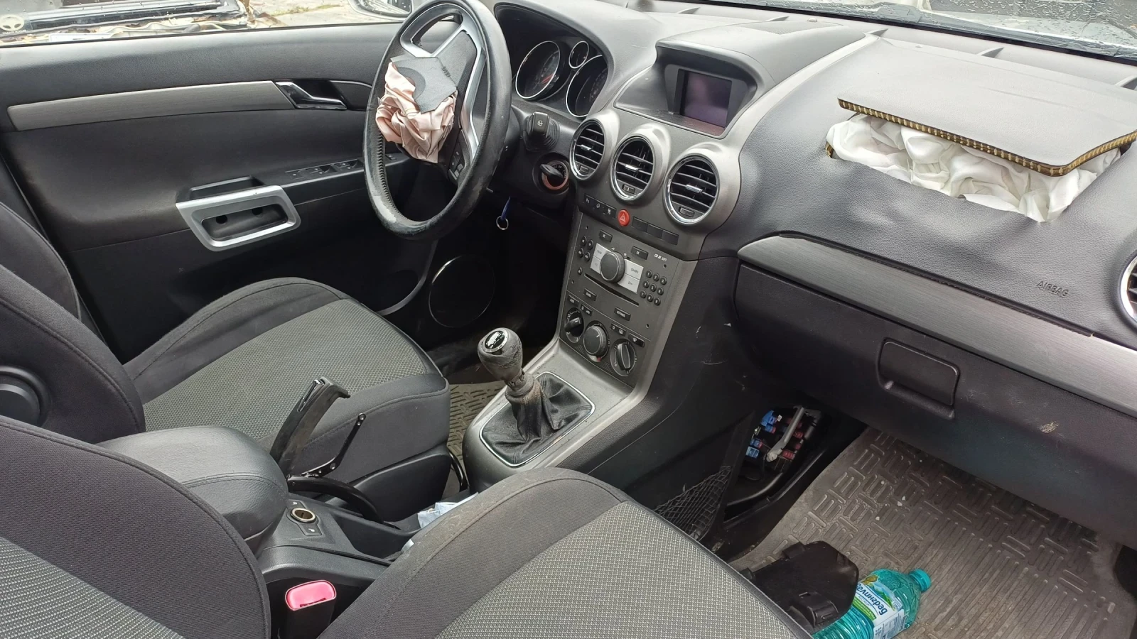 Opel Antara 2.0CDTi, снимка 4 - Автомобили и джипове - 54372557