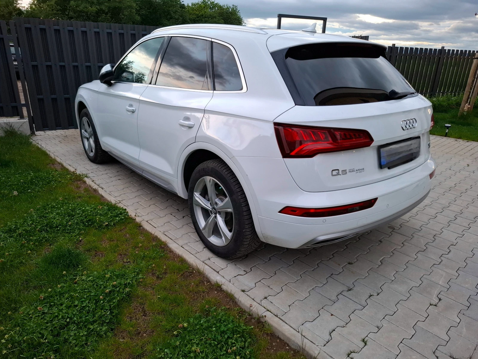 Audi Q5 Premium Plus/Progressiv, снимка 4 - Автомобили и джипове - 54647436