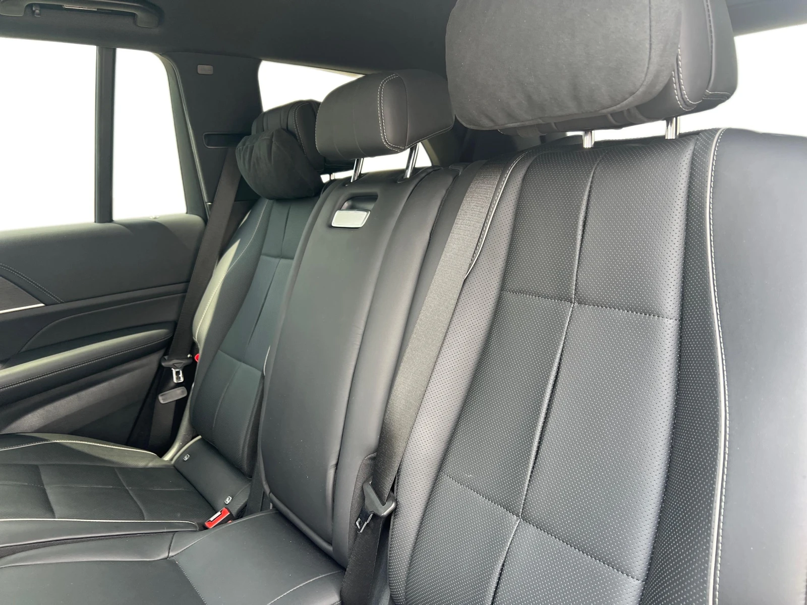 Mercedes-Benz GLS580 4MATIC, снимка 12 - Автомобили и джипове - 55013201