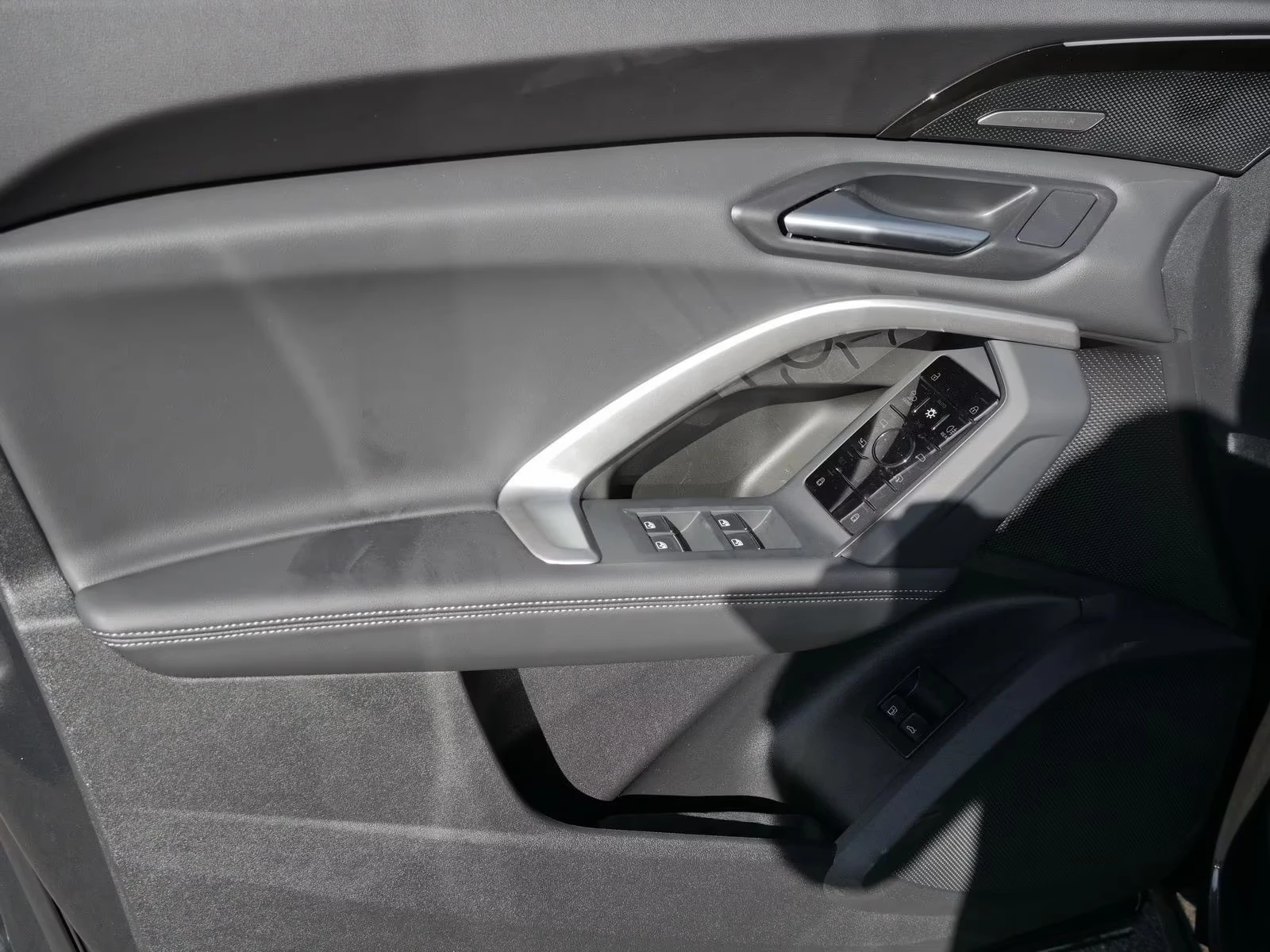 Audi Q5 E-HYBRID / S-LINE / B&O / HUD / 360 / MMI DISPLAY | Mobile.bg � ����������� 6