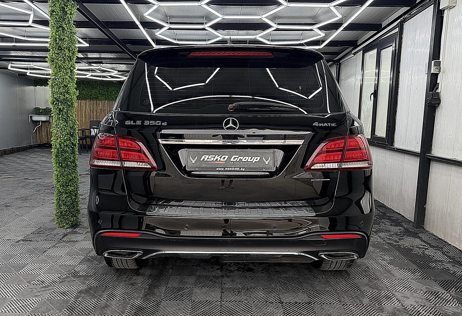 Mercedes-Benz GLE 350 PANORAMA/AMG-line/360-k/GERMANY/СОБСТВЕН ЛИЗИНГ, снимка 5 - Автомобили и джипове - 56164400