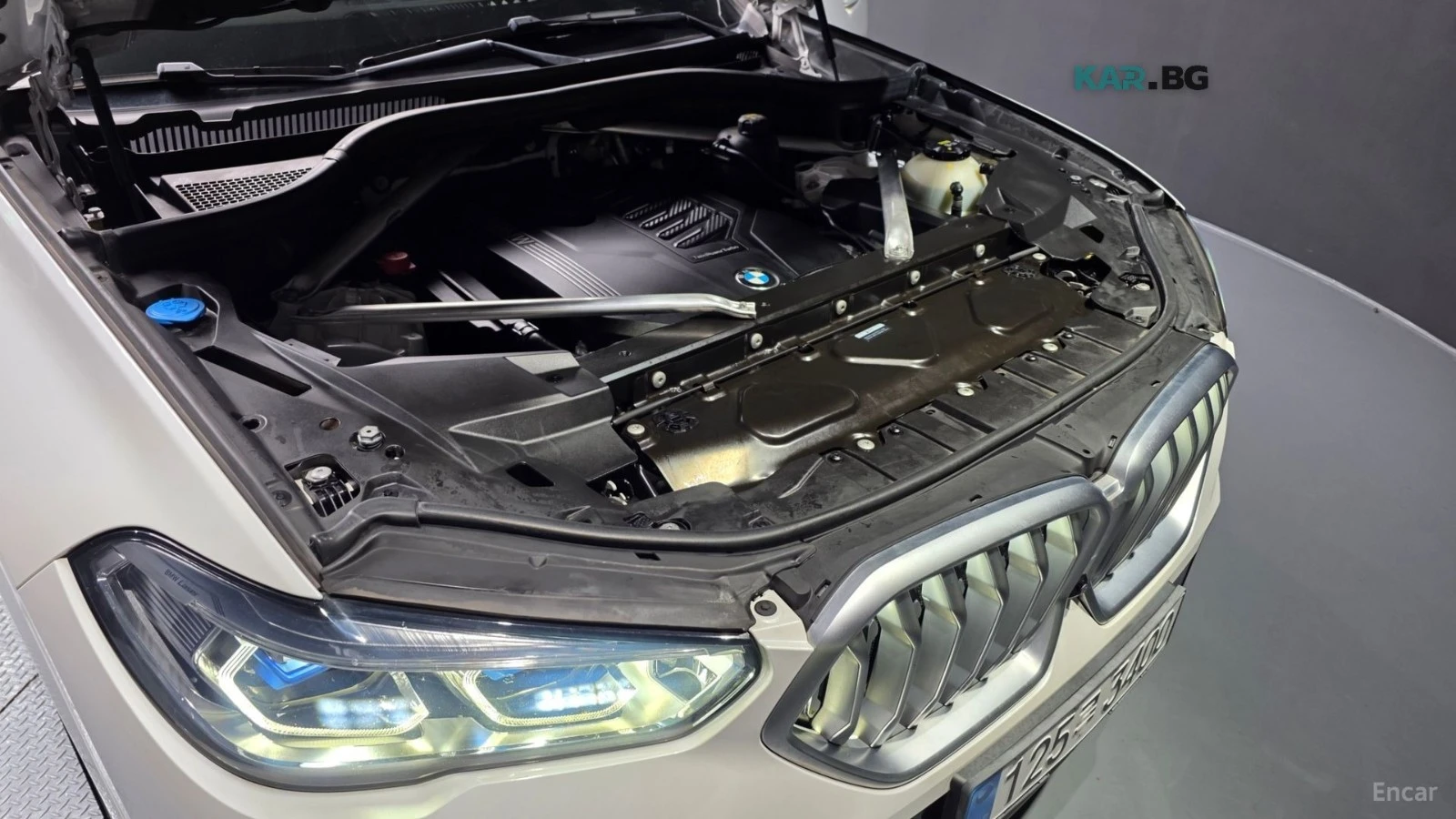 BMW X6 M40i* 360 КАМЕРА* ОБДУХВАНЕ* ПОДГРЕВ* ДИСТРОНИК* , снимка 6 - Автомобили и джипове - 56169758