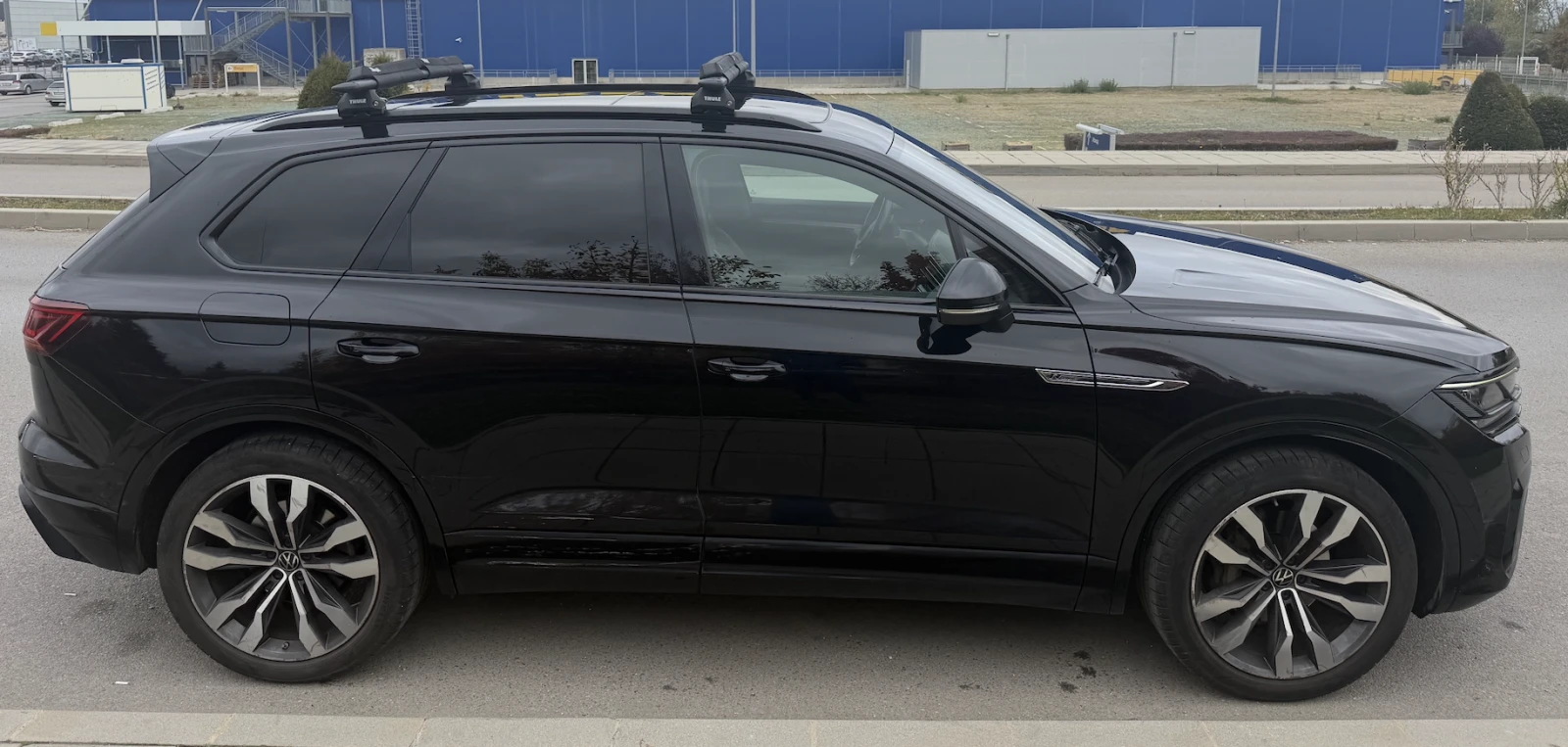 VW Touareg R-Line, снимка 4 - Автомобили и джипове - 56702285