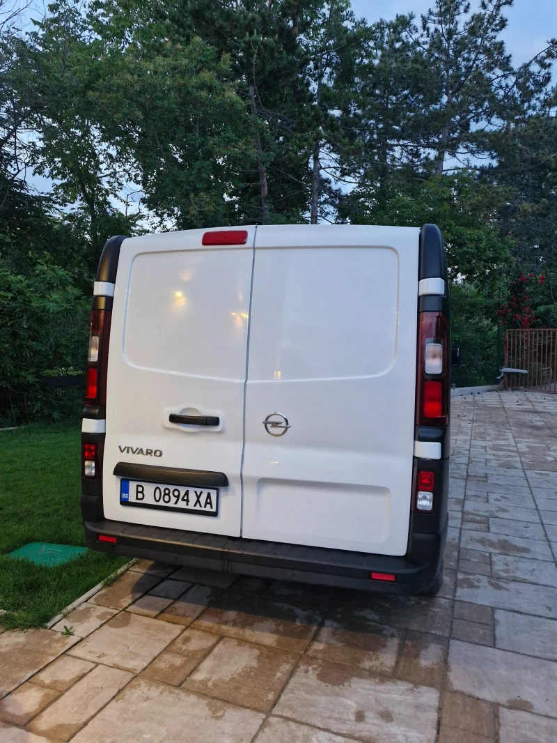 Opel Vivaro, снимка 2 - Бусове и автобуси - 52418737