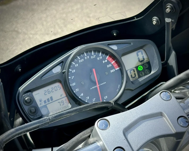 Suzuki Gsr 600, снимка 10 - Мотоциклети и мототехника - 49609893