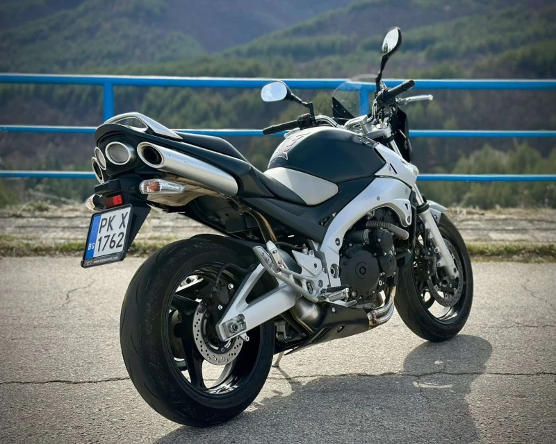 Suzuki Gsr 600, снимка 4 - Мотоциклети и мототехника - 49609893