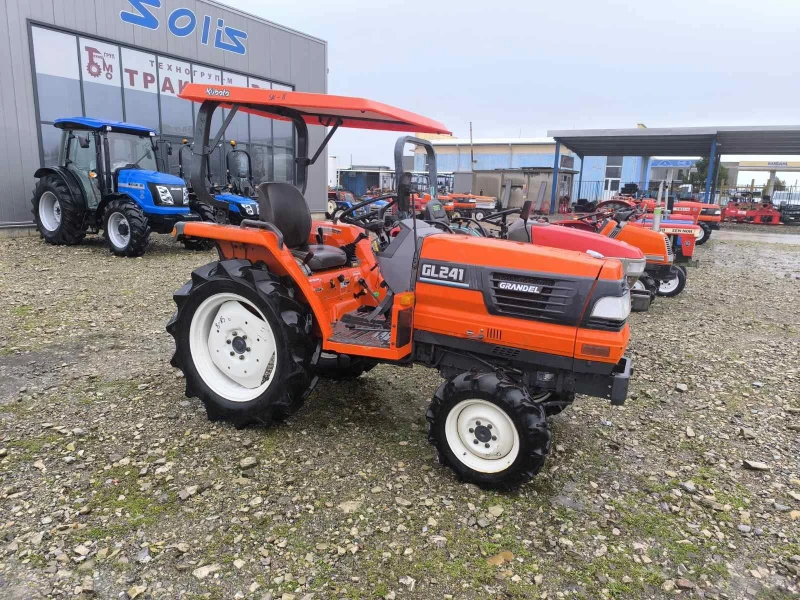 Трактор Kubota Саки агро Сливен , снимка 4 - Селскостопанска техника - 53255846