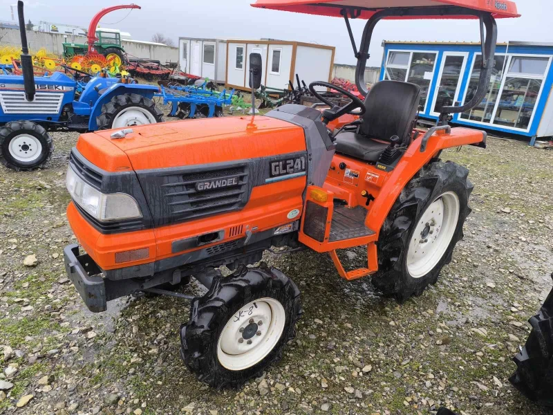 Трактор Kubota Саки агро Сливен , снимка 6 - Селскостопанска техника - 53255846
