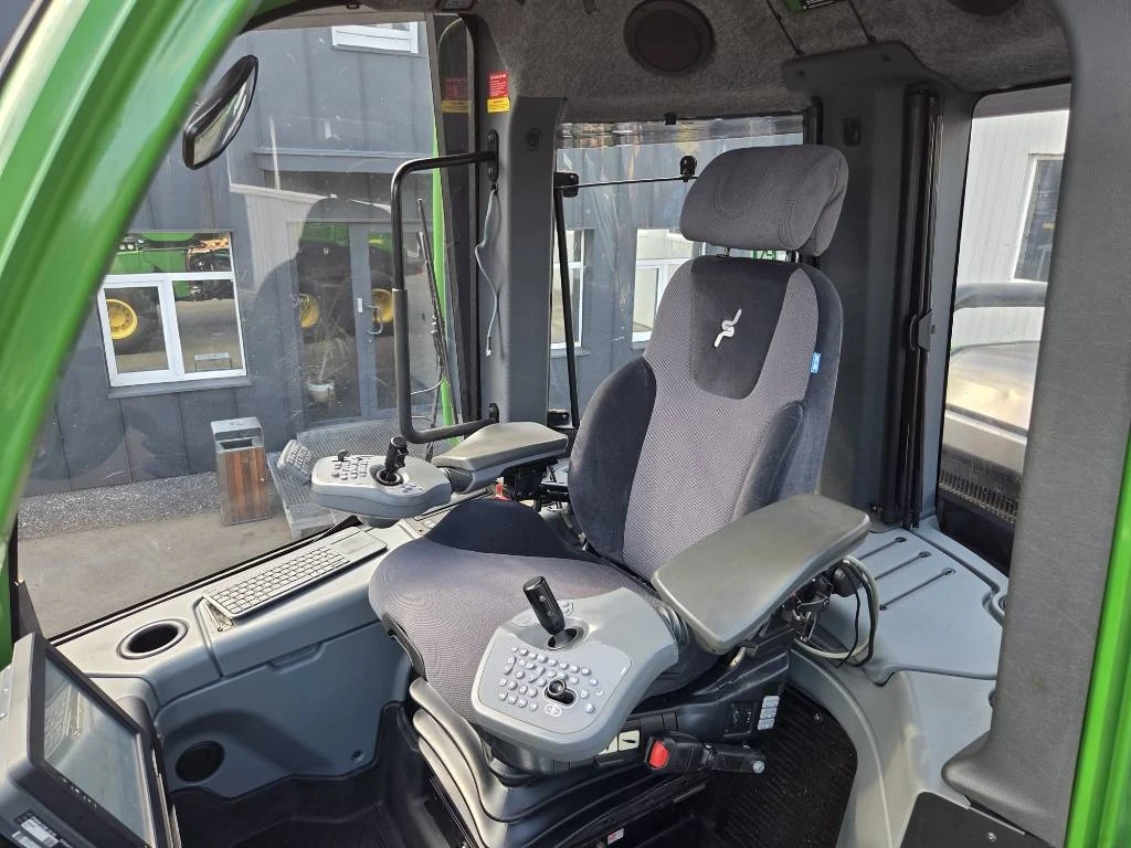 Специализирани машини Машини за дърводобив John Deere 1270 G, снимка 2 - Селскостопанска техника - 55740623
