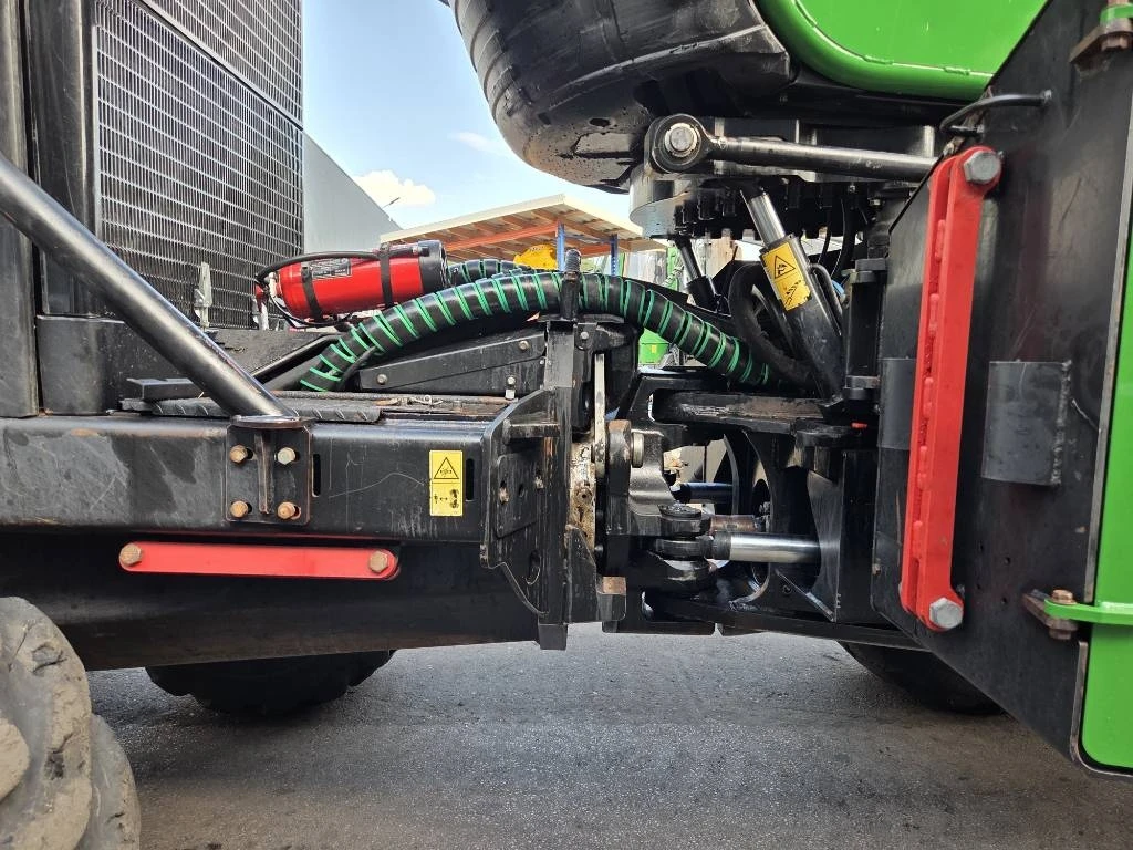 Специализирани машини Машини за дърводобив John Deere 1270 G, снимка 4 - Селскостопанска техника - 55740623