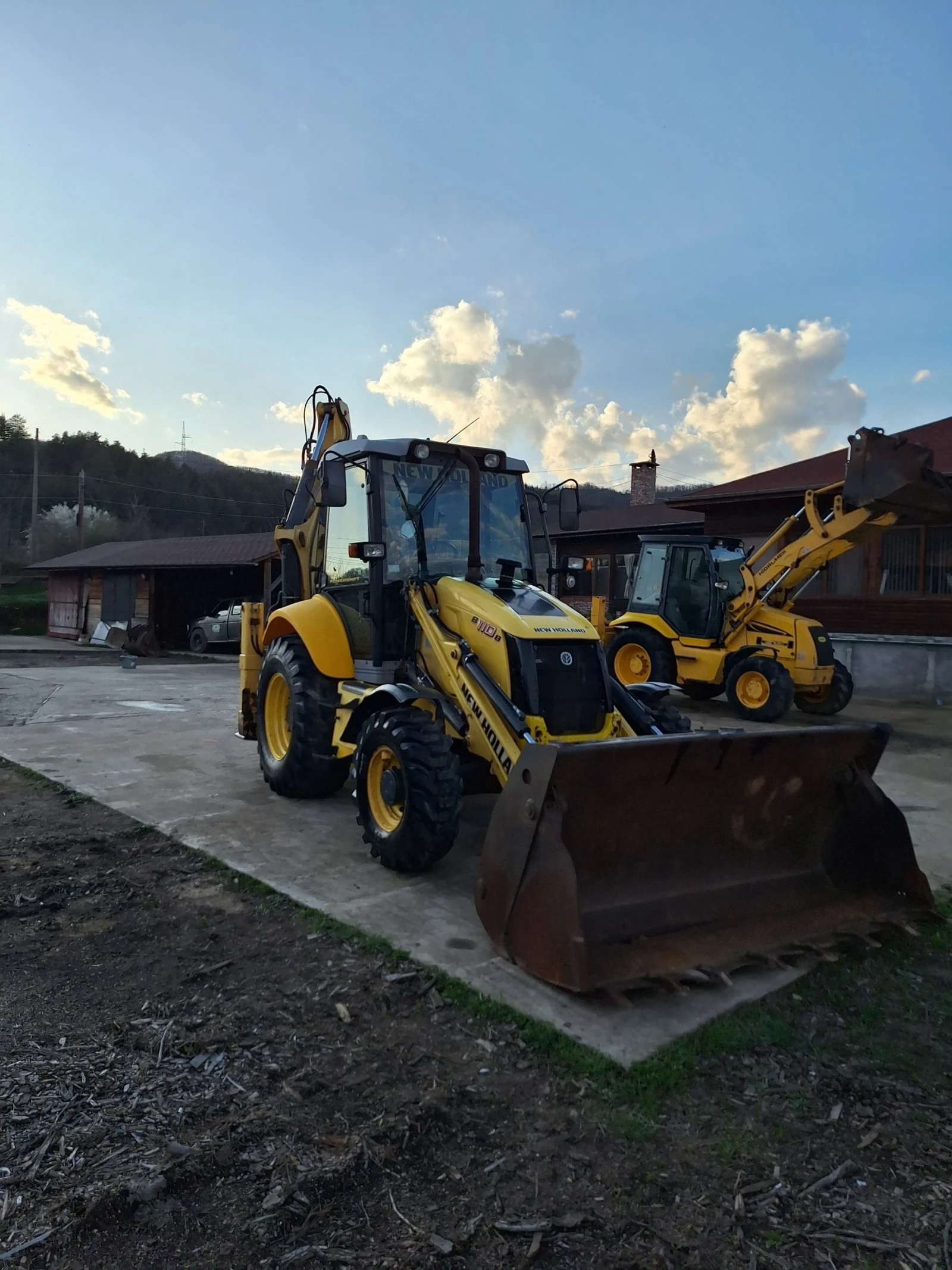 Багер New Holland 110 Djoistik, снимка 4 - Индустриална техника - 54100851