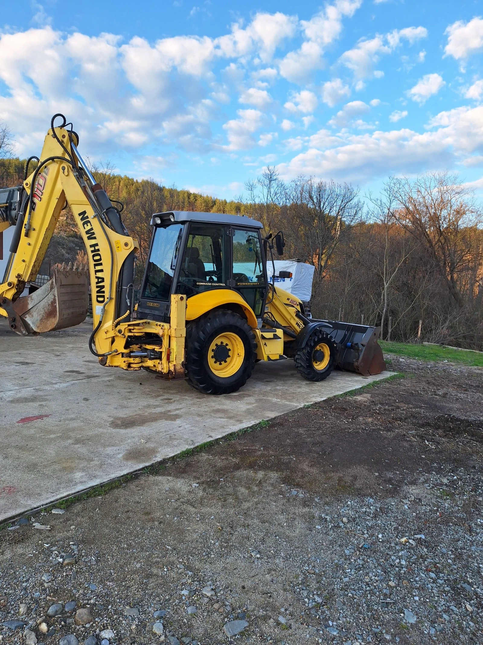 Багер New Holland 110 Djoistik, снимка 7 - Индустриална техника - 54100851