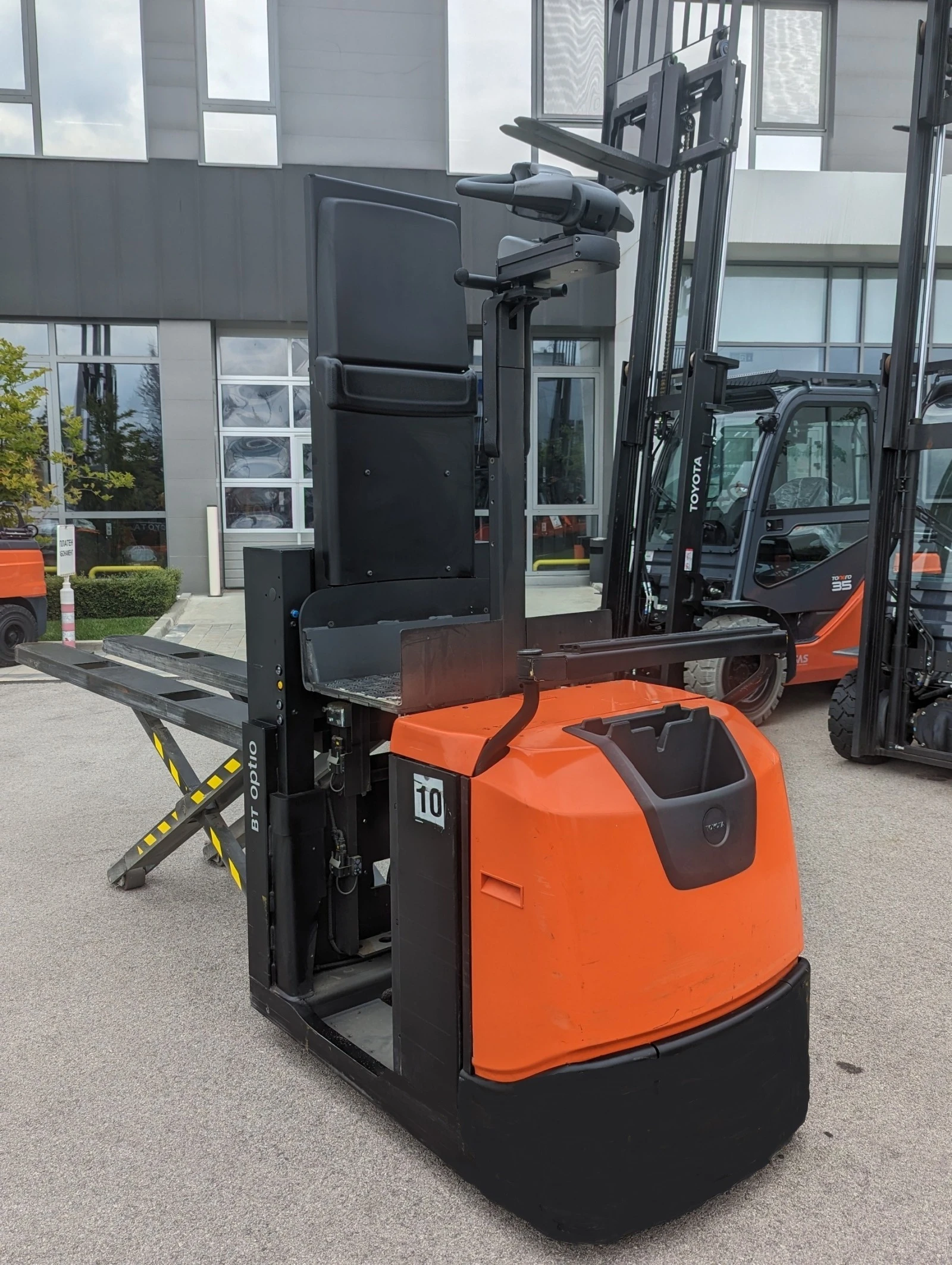 ���������� Toyota | Mobile.bg � ����������� 4