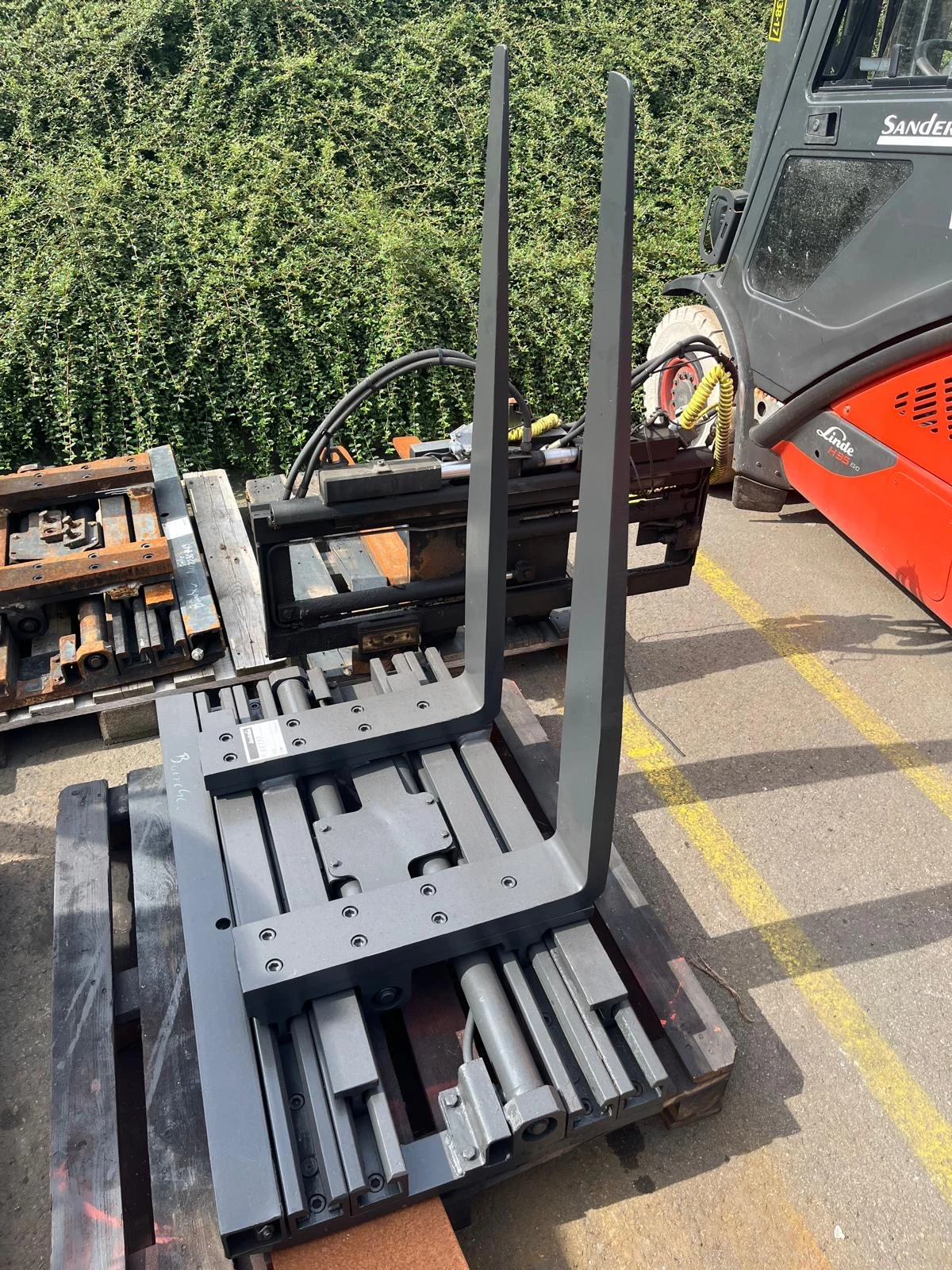  Linde          | Mobile.bg   8