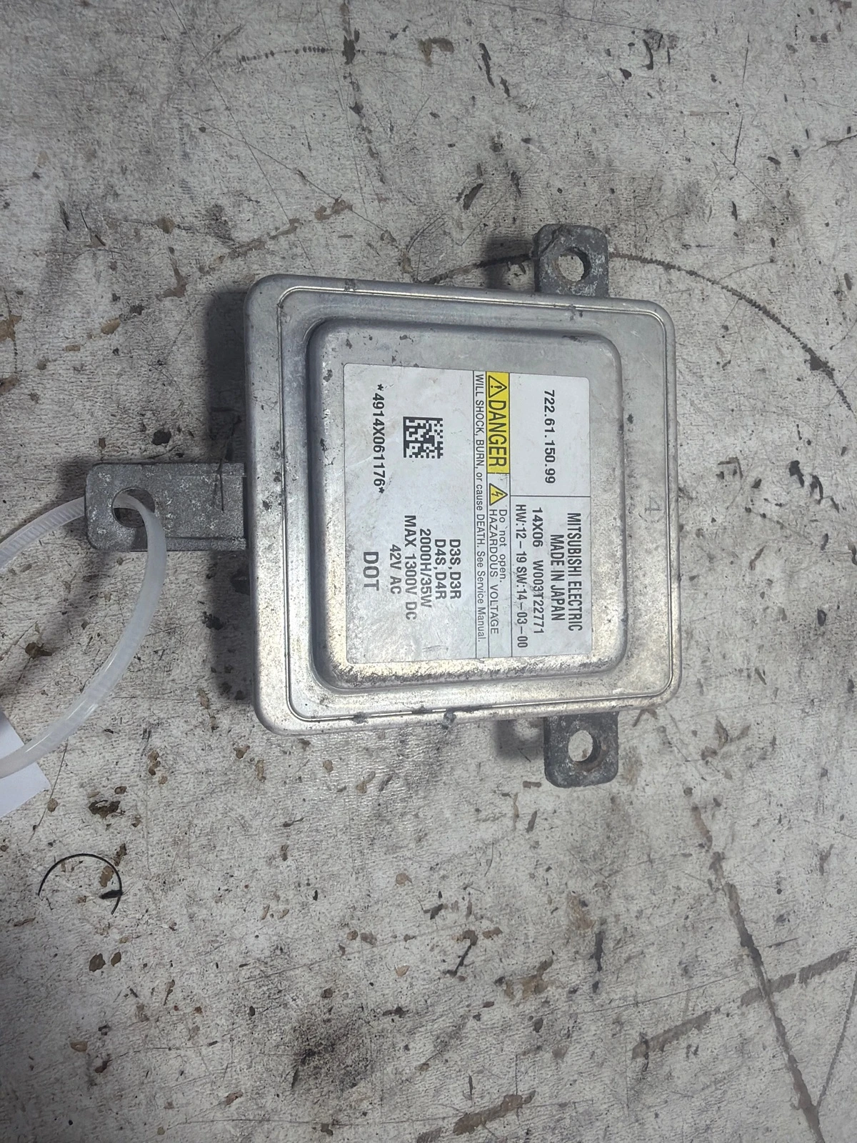 баласт ксенон 7226115099 W003T22771 Volvo V40