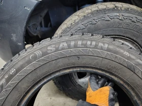Гуми Зимни 215/65R16, снимка 4