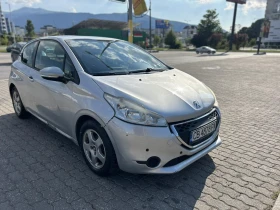 Peugeot 208 1.4eHDI - AВТОМАТИК, снимка 3