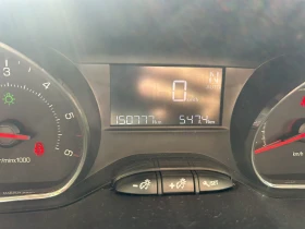 Peugeot 208 1.4eHDI - AВТОМАТИК, снимка 11