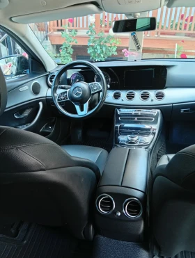Mercedes-Benz E 200 2.0D Avtomat 9G, снимка 11